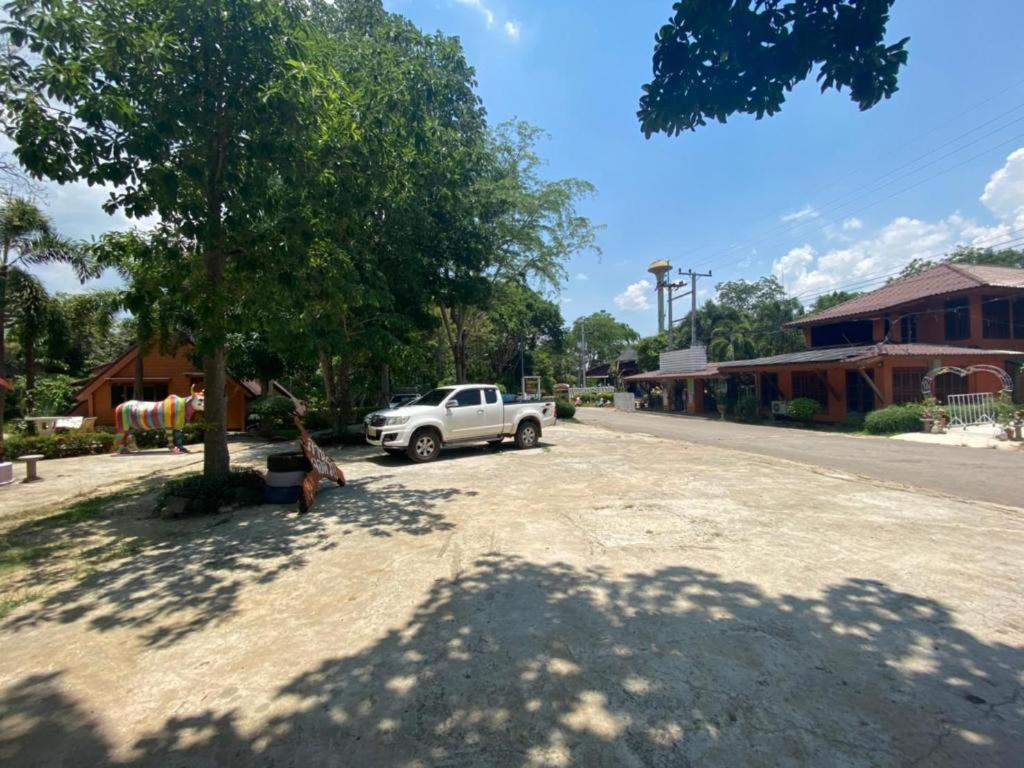 فندق Oyo 966 Boss Khaoyai توي بانبونغْ المظهر الخارجي الصورة
