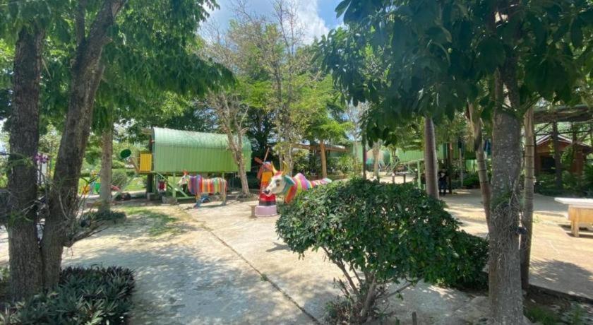 فندق Oyo 966 Boss Khaoyai توي بانبونغْ المظهر الخارجي الصورة