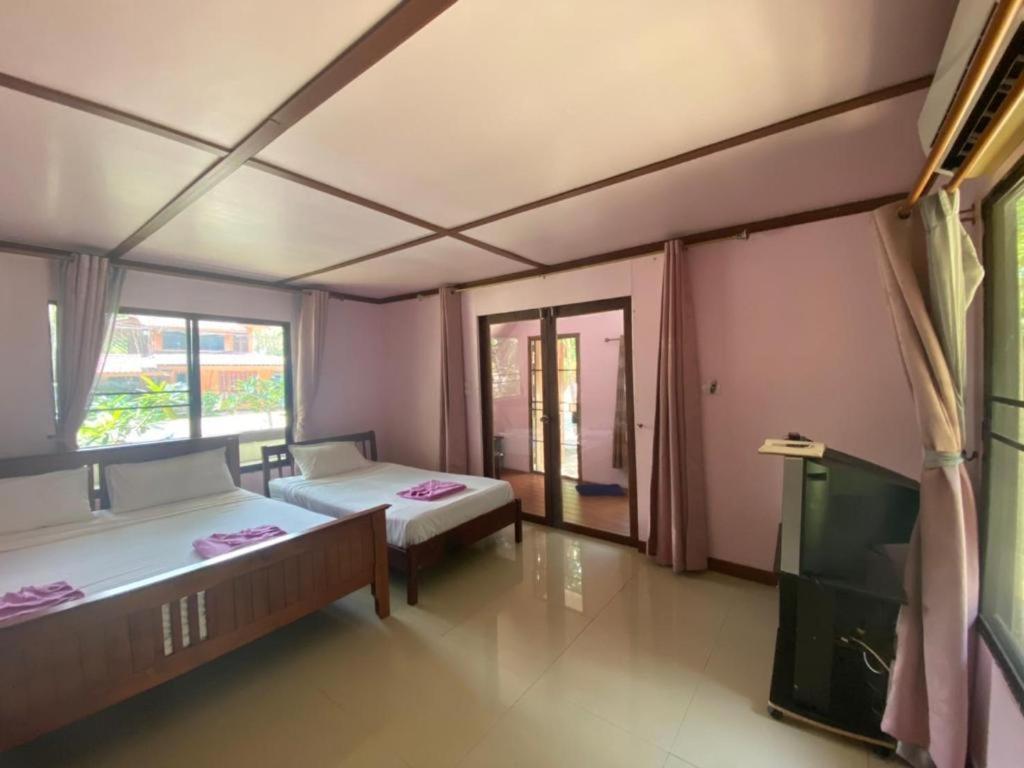 فندق Oyo 966 Boss Khaoyai توي بانبونغْ المظهر الخارجي الصورة